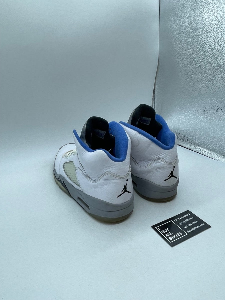 Jordan 5 Retro White Stealth (2021) 9.5 (Moderately Worn Pre-Owned) - Image 4