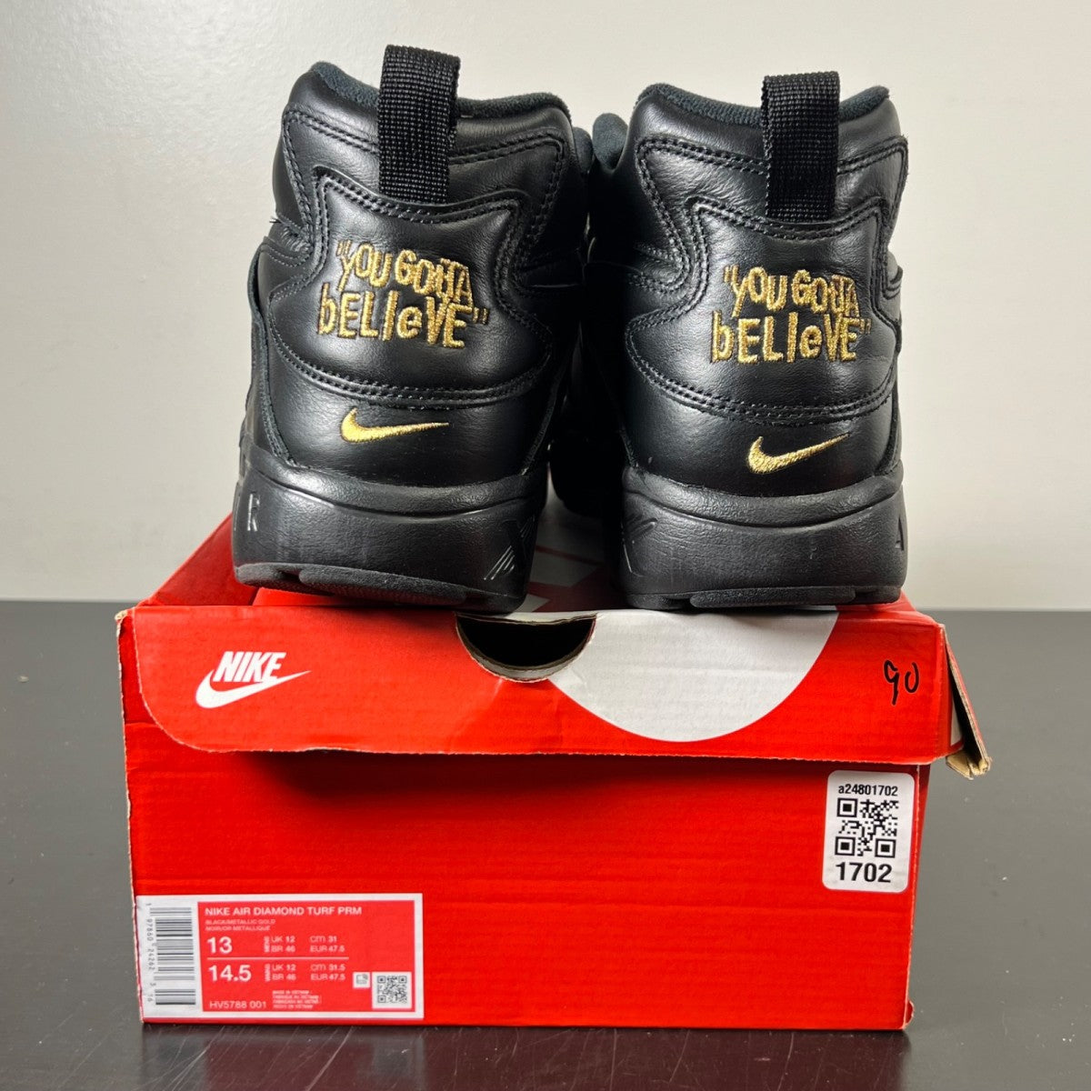 Nike Air Diamond Turf Signing Day 13 (Lightly Worn Pre-Owned)NikeBlack/Metallic Gold - Image 5