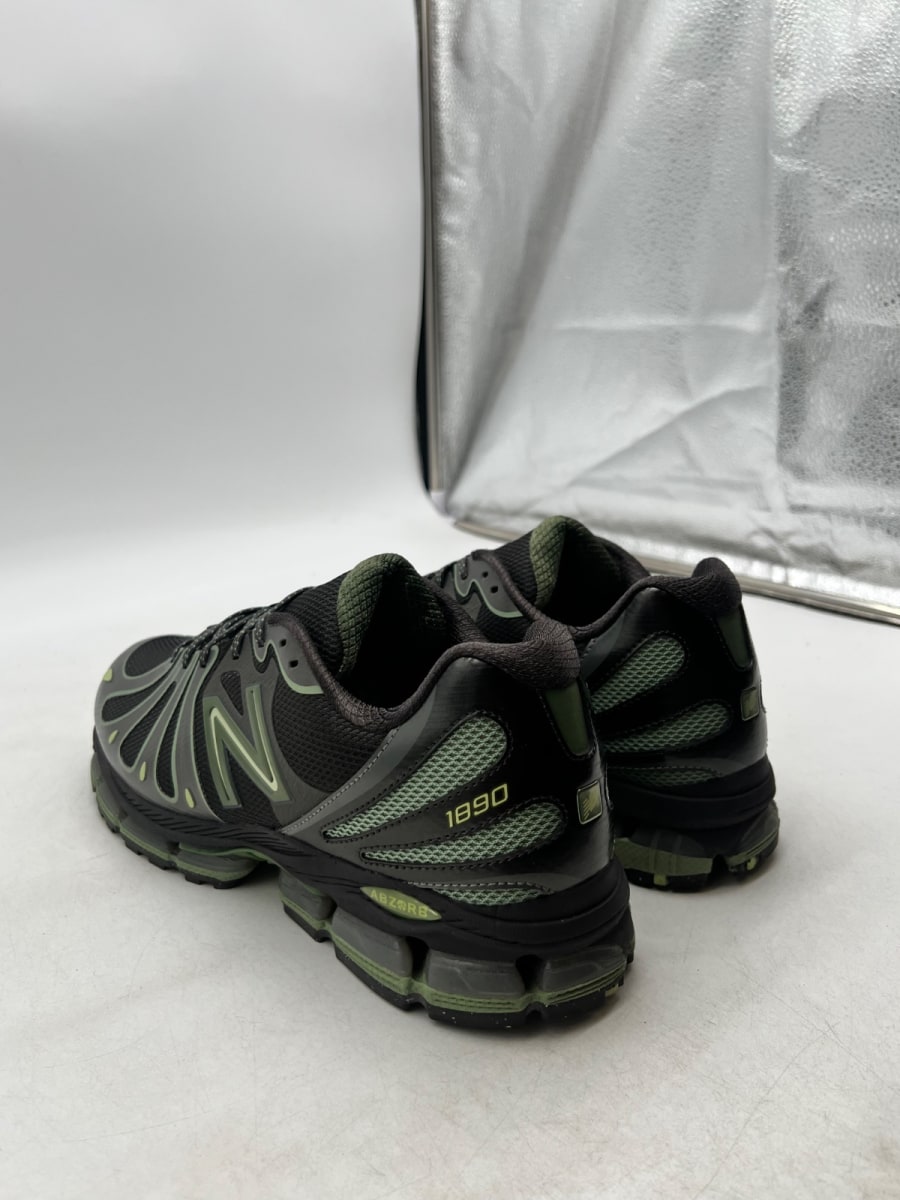 New Balance 1890 Faded Black Utility Green 10.5 (Lightly Worn Pre-Owned)New BalanceFaded Black/Utility Green - Image 4