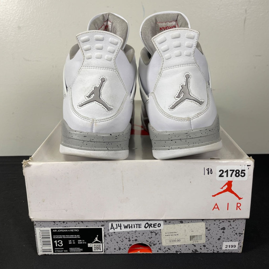 Jordan 4 Retro White Oreo (2021) 13 (Moderately Worn Pre-Owned)JordanWhite/Tech Grey-Black-Fire Red - Image 4