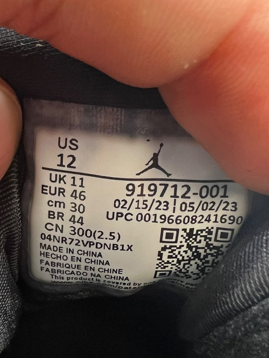 Jordan 11 Retro Low IE Craft Black White 12 (Moderately Worn Pre-Owned) - Image 7