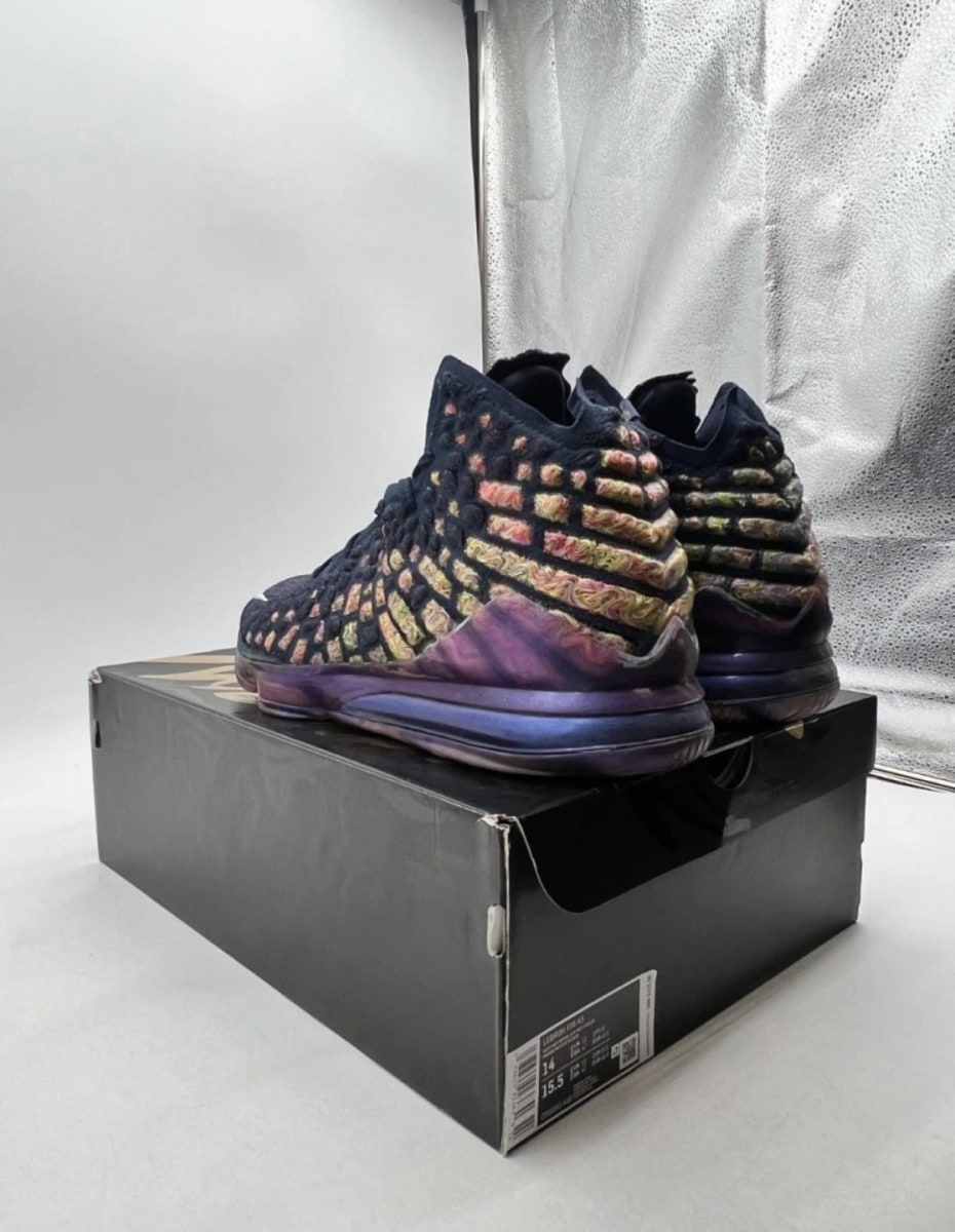 Nike LeBron 17 Monstars 14 (Lightly Worn Pre-Owned)NikeNavy Heather/Multi-Color-Black - Image 5