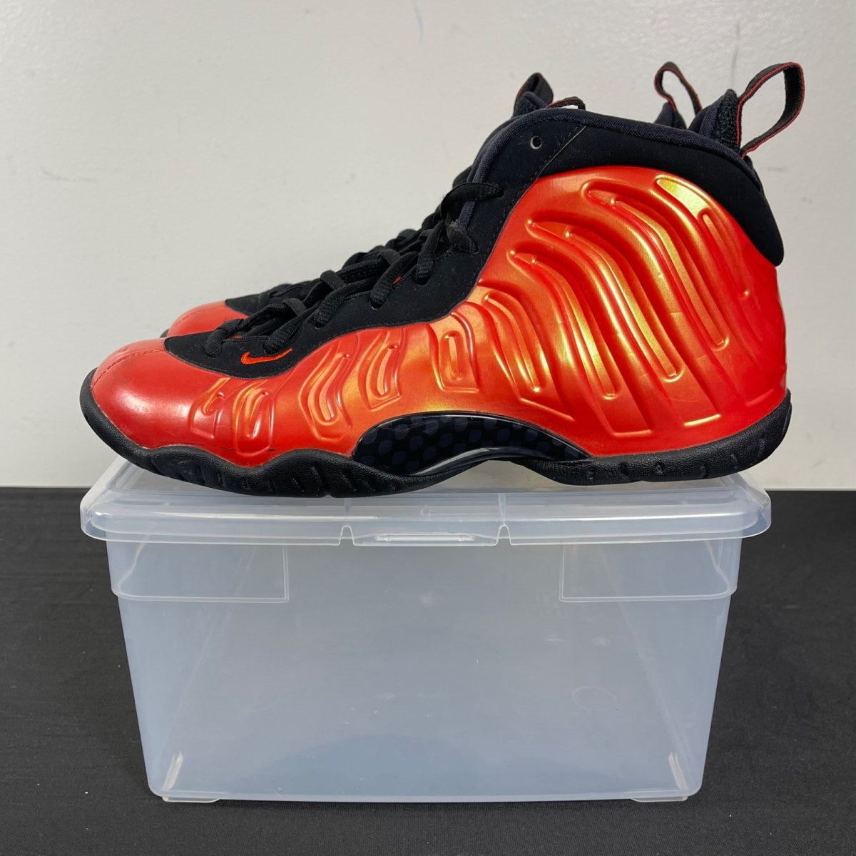 Nike Air Foamposite One Habanero Red (GS) 6.5Y (Moderately Worn Pre-Owned)NikeHabanero Red/Habanero Red-Black - Image 3