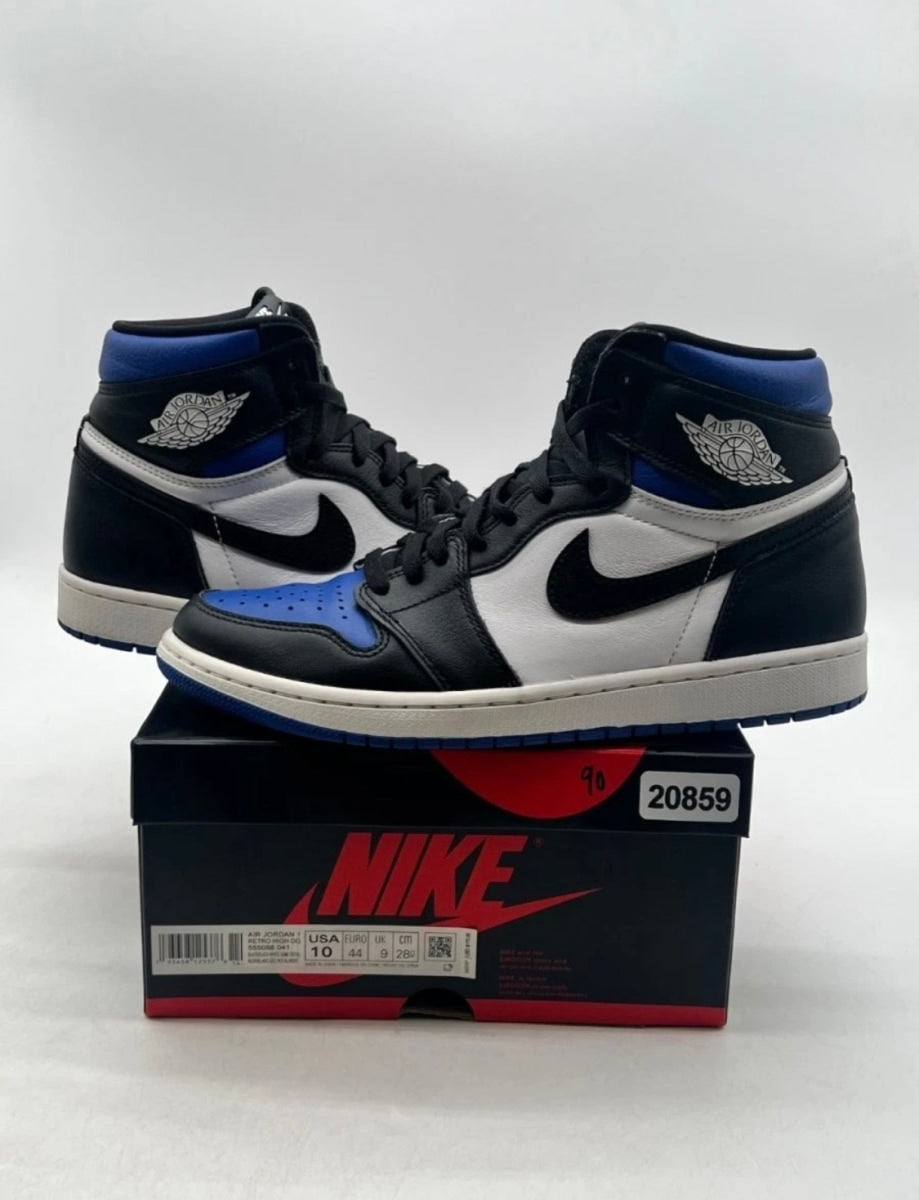 Jordan 1 Retro High Royal Toe 10 (Lightly Worn Pre-Owned)JordanBlack/White-Game Royal-Black - Image 1