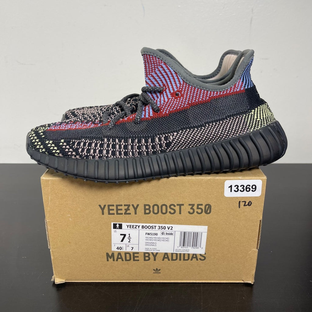 adidas Yeezy Boost 350 V2 Yecheil (Non-Reflective) 7.5 (Moderately Worn Pre-Owned)adidasYecheil/Yecheil/Yecheil - Image 3