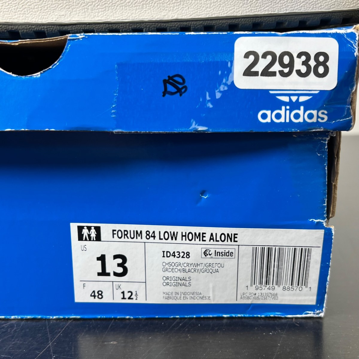 adidas Forum 84 Low Home Alone 2 13 (Lightly Worn Pre-Owned)adidasCharcoal Solid Grey/Crystal White/Grey Four - Image 6