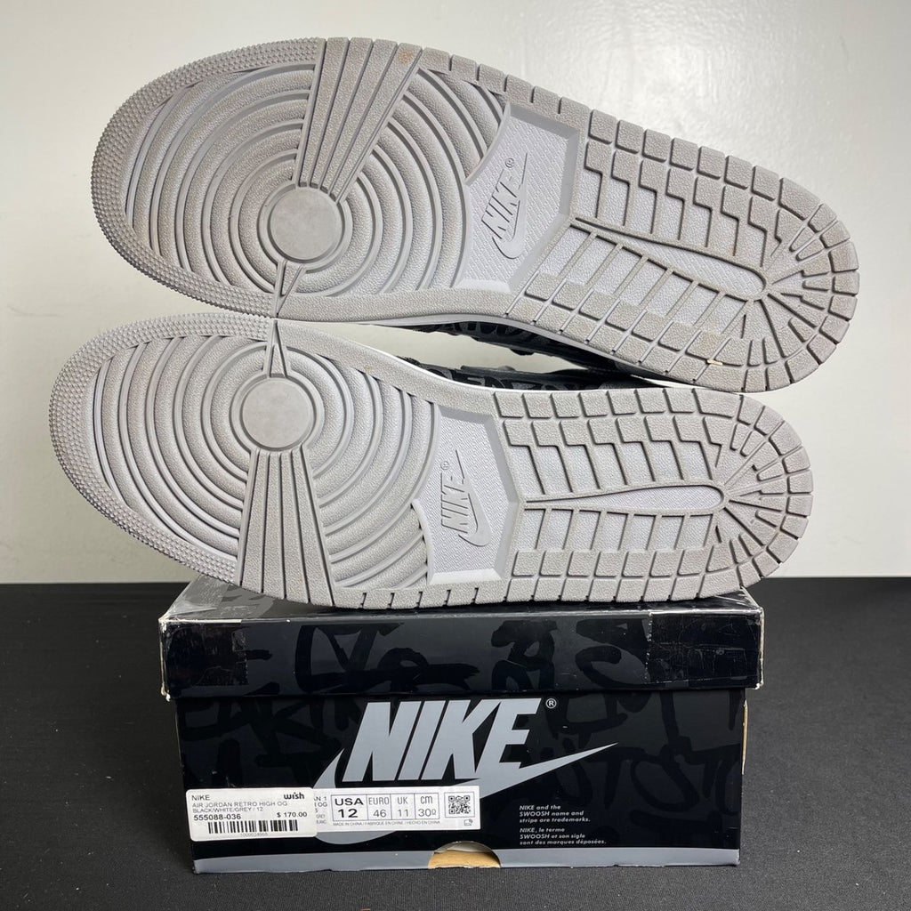 Jordan 1 Retro High OG Rebellionaire (Size 12) - aux