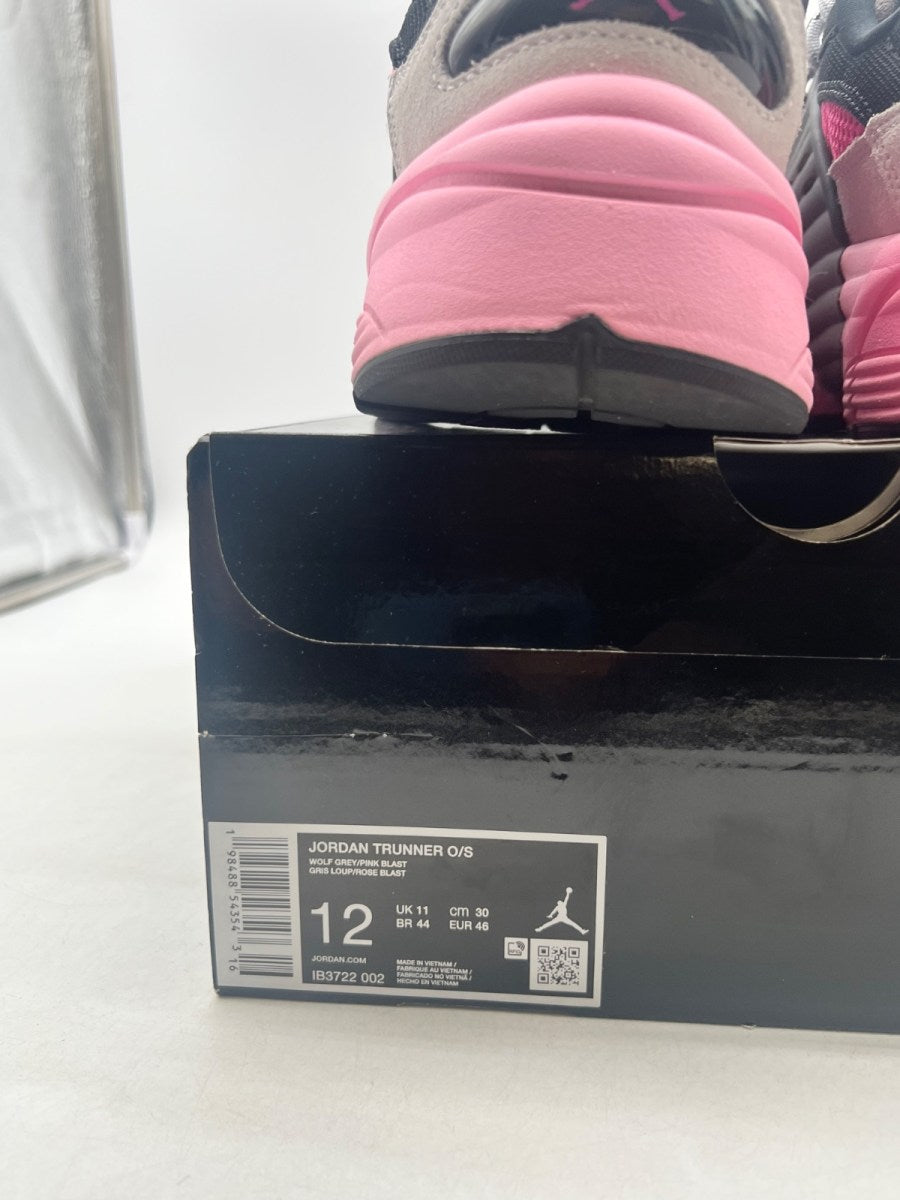 Jordan Trunner O/S Wolf Grey Pink Blast 12 (Lightly Worn Pre-Owned)JordanWolf Grey/Neutral Grey/Black/Pink Blast - Image 6