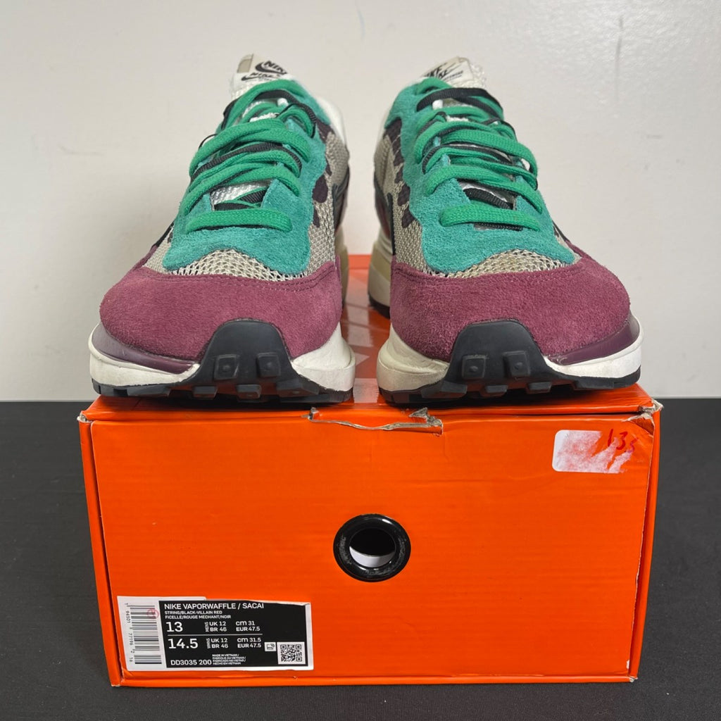 Nike Vaporwaffle sacai Villain Red Neptune Green (Size 13) - Image 2