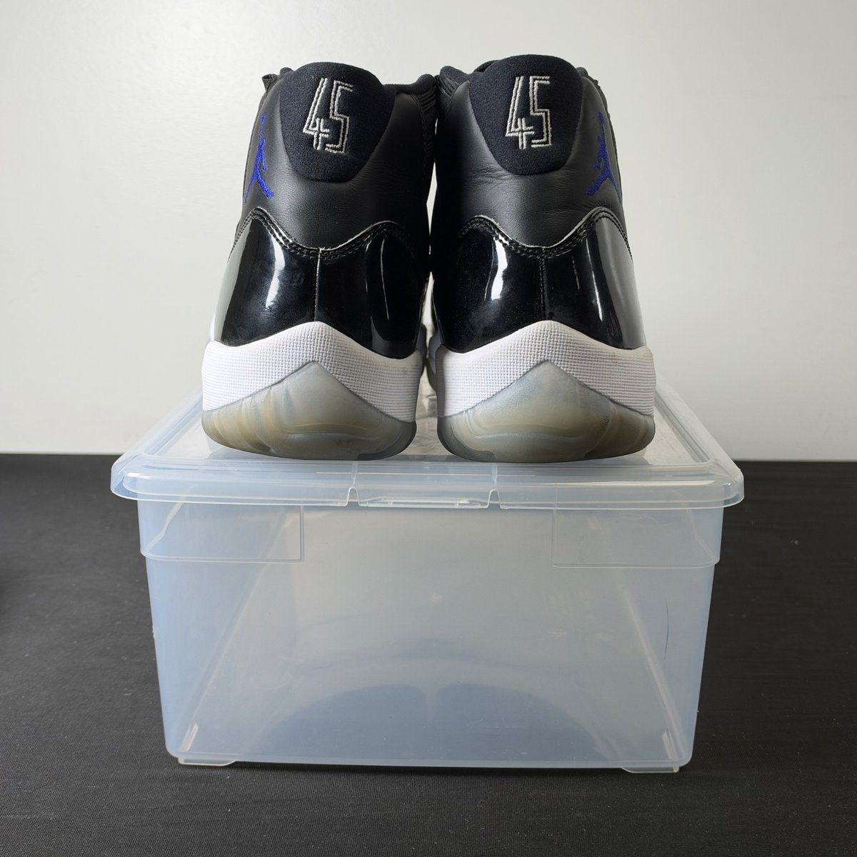 Jordan 11 Retro Space Jam (2016) (Size 12) - aux