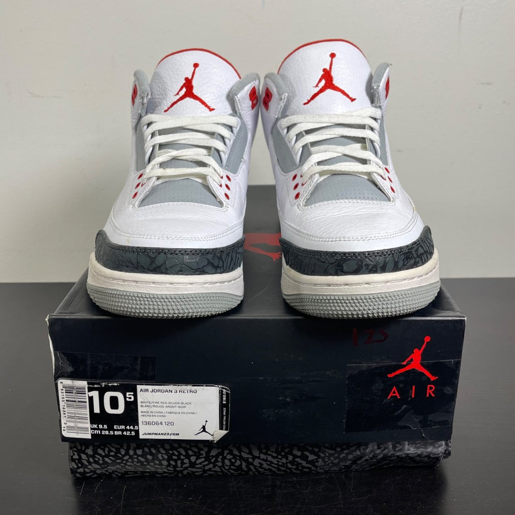 Jordan 3 Retro Fire Red (2013) 10.5 (Moderately Worn Pre-Owned)JordanWhite/Fire Red-Neutral Grey-Black - Image 2