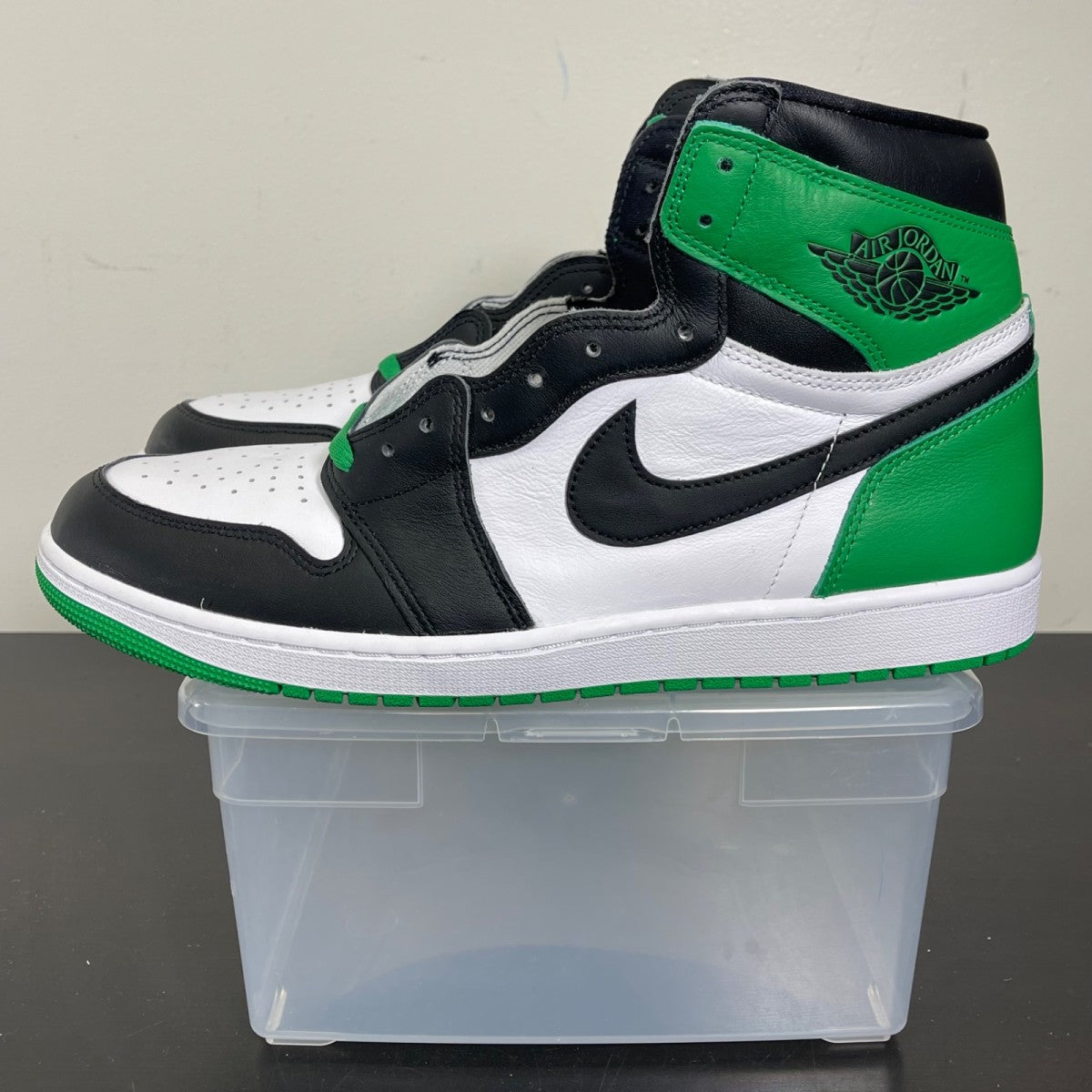 Jordan 1 Retro High OG Lucky Green 14 (New Pre-Owned)JordanBlack/Lucky Green-White - Image 3