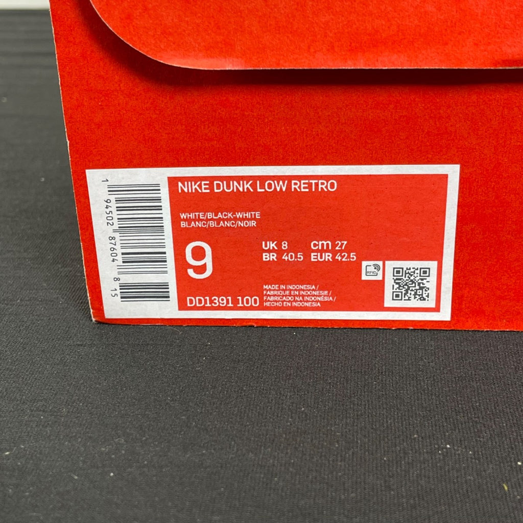 Nike Dunk Low Retro White Black Panda 9 (Moderately Worn Pre-Owned)NikeWhite/Black - Image 7