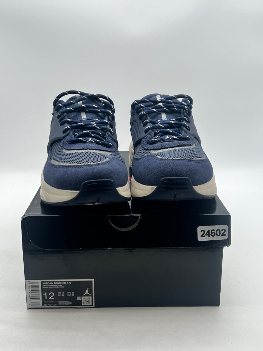 Jordan Trunner O/S Midnight Navy Light Orewood Brown 12 (Lightly Worn Pre-Owned)JordanMidnight Navy/Thunder Blue/Light Orewood Brown/Pink Foam - Image 2