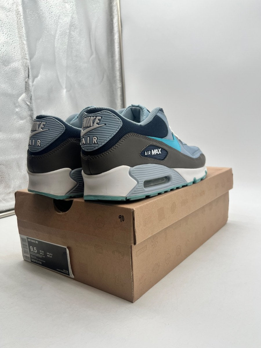 Nike Air Max 90 9.5 (Lightly Worn Pre-Owned) - Image 5