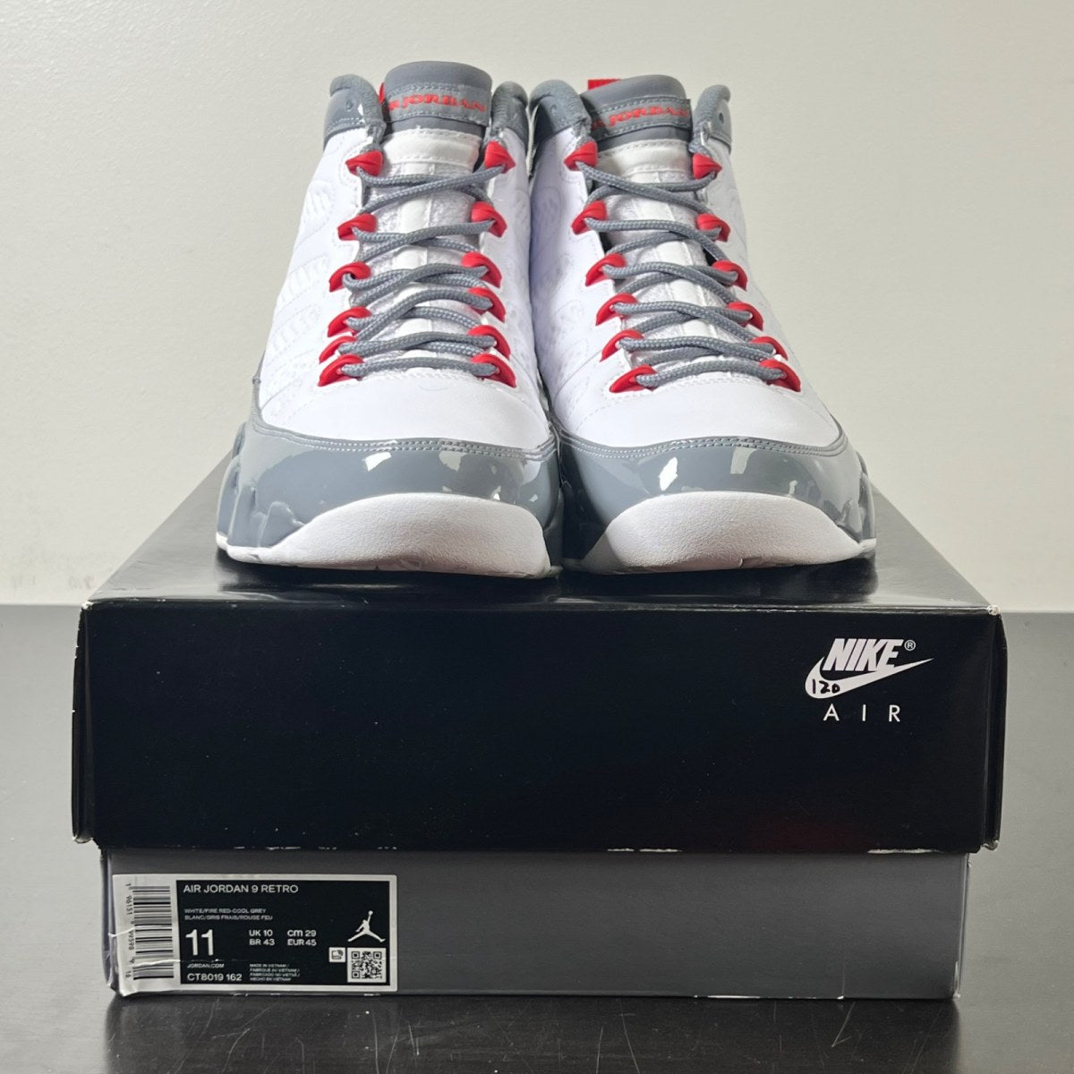 Jordan 9 Retro Fire Red 11 (Lightly Worn Pre-Owned)JordanWhite/Fire Red/Cool Grey - Image 2
