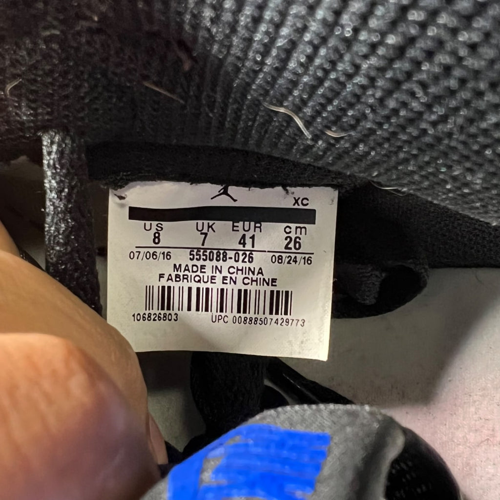 Jordan 1 Retro Top 3 8 (Lightly Worn Pre-Owned)JordanBlack/Varsity Red-Varsity Royal - Image 7