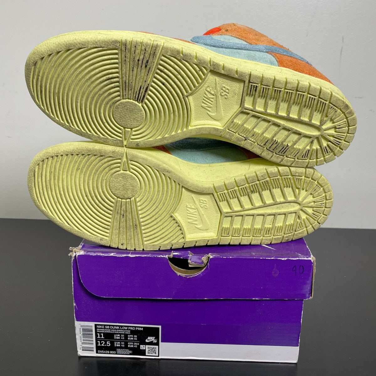 Nike SB Dunk Low Orange Emerald Rise 11 (Moderately Worn Pre-Owned)NikeOrange/Noise Aqua-Emerald Rise-Lemon Chiffon - Image 5