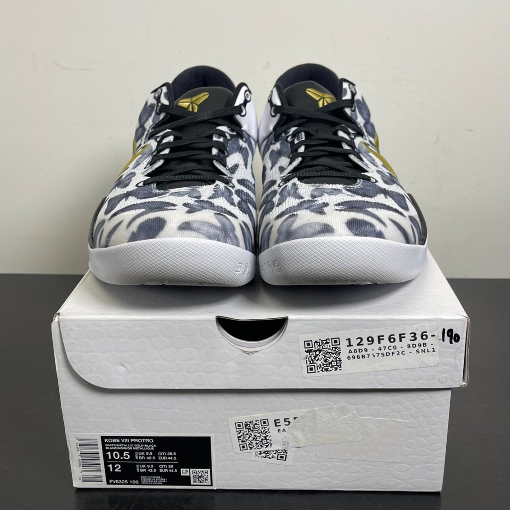 Nike Kobe 8 Protro Mambacita 10.5 (Moderately Worn Pre-Owned)NikeWhite/Metallic Gold/Black - Image 2