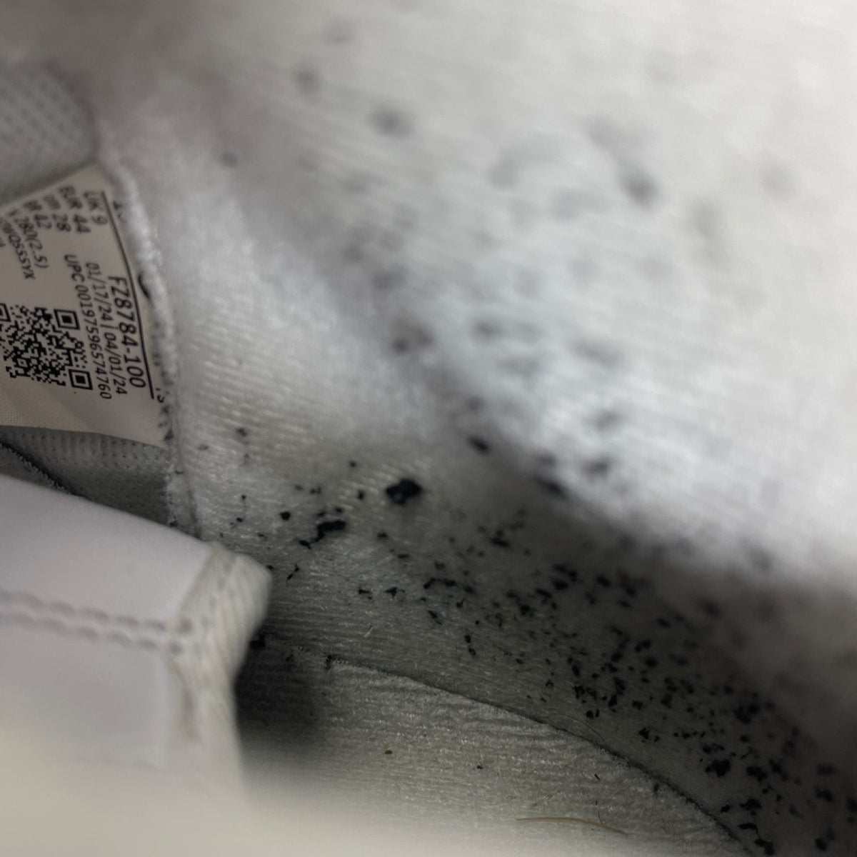 Nike Air Force 1 Mid Supreme White 10 (Moderately Worn Pre-Owned)NikeWhite/White-White - Image 6