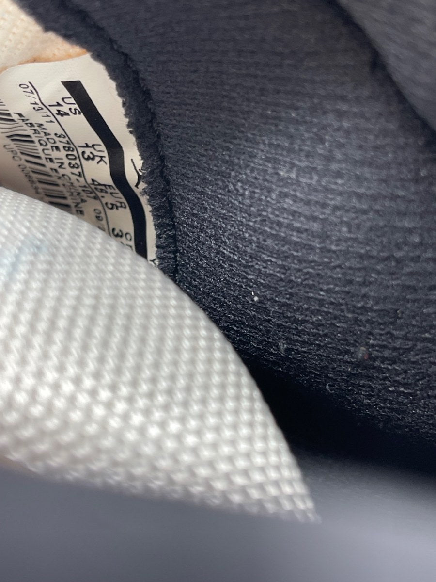 Jordan 11 Retro Concord (2011) 14 (Heavily Worn Pre-Owned) - Image 8