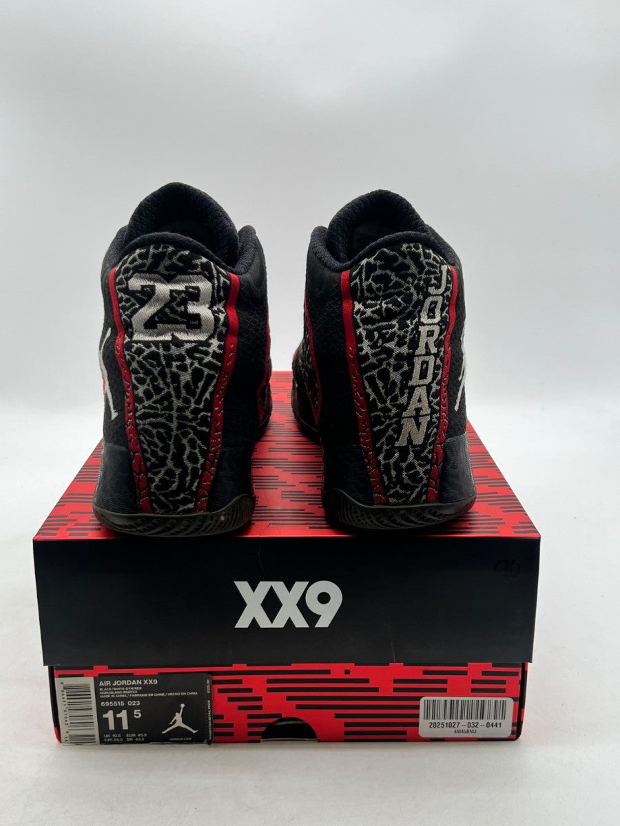 Jordan XX9 Black White Gym Red 11.5 (Moderately Worn Pre-Owned)JordanBlack/White-Gym Red - Image 3