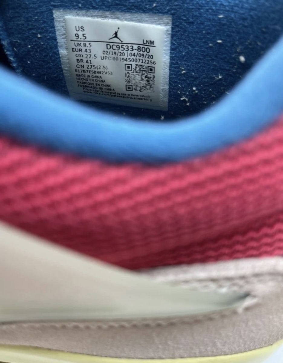 Jordan 4 Retro Union Guava Ice 9.5 (Lightly Worn Pre-Owned)JordanGuava Ice/Light Bone-Brigade Blue-Light Fusion Red - Image 8