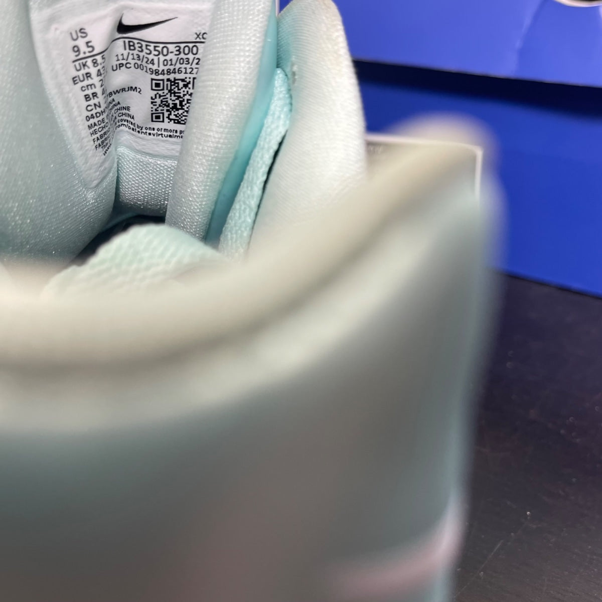 Nike KD 4 Easter (2025) 9.5 (Moderately Worn Pre-Owned)NikeMint Candy/White/New Green - Image 6