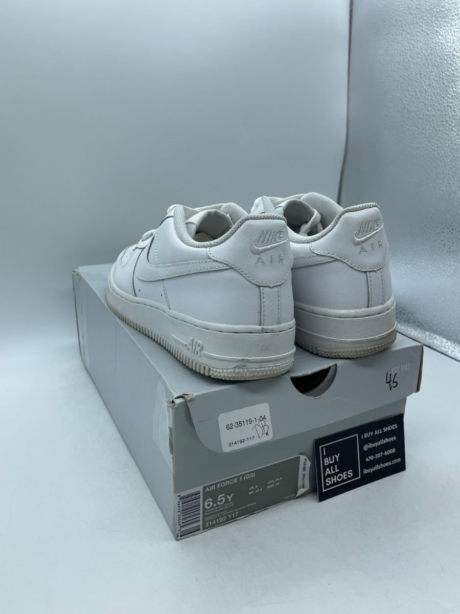 Nike Air Force 1 Low White (GS) 6.5Y (Moderately Worn Pre-Owned) - Image 4