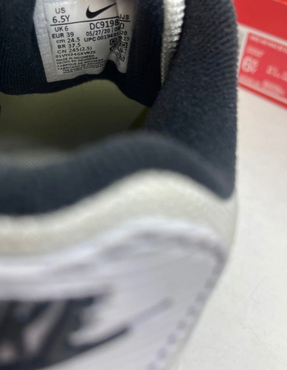 Nike Air Max 90 Swooshfetti (GS) 6Y (Lightly Worn Pre-Owned)NikeWhite/Black - Image 8