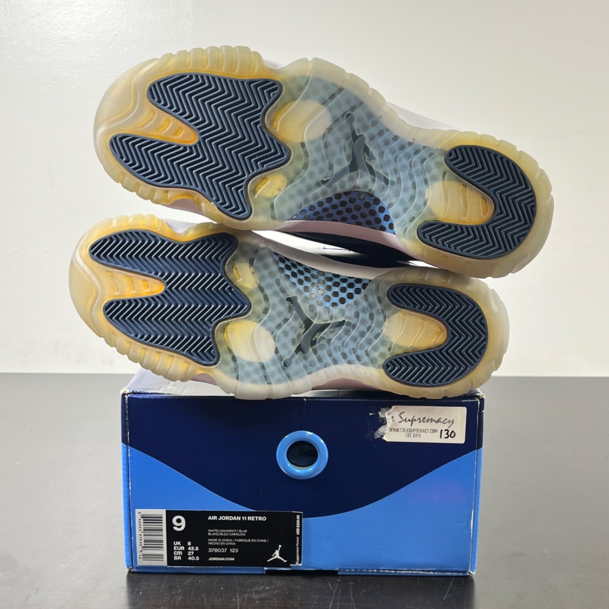 Jordan 11 Retro UNC Win Like 82 9 (Lightly Worn Pre-Owned)JordanWhite/University Blue-Midnight Navy - Image 6