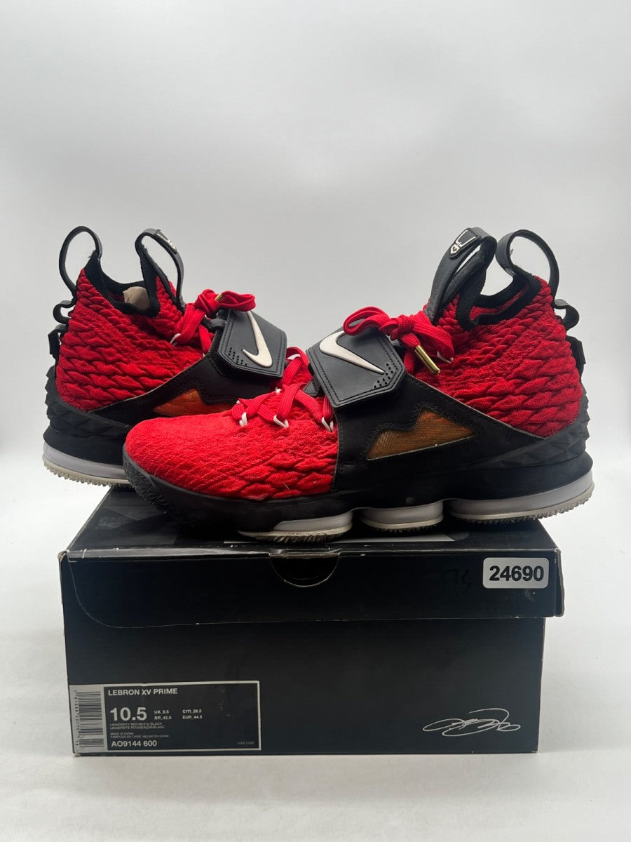 Nike LeBron 15 Red Diamond Turf 10.5 (Moderately Worn Pre-Owned)NikeUniversity Red/White-Black - Image 1
