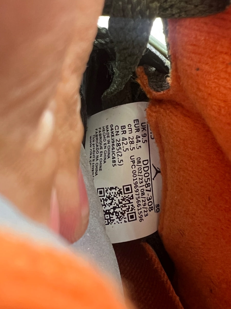 Jordan 5 Retro Olive (2024) 10.5 (Moderately Worn Pre-Owned)JordanArmy Olive/Solar Orange - Image 6
