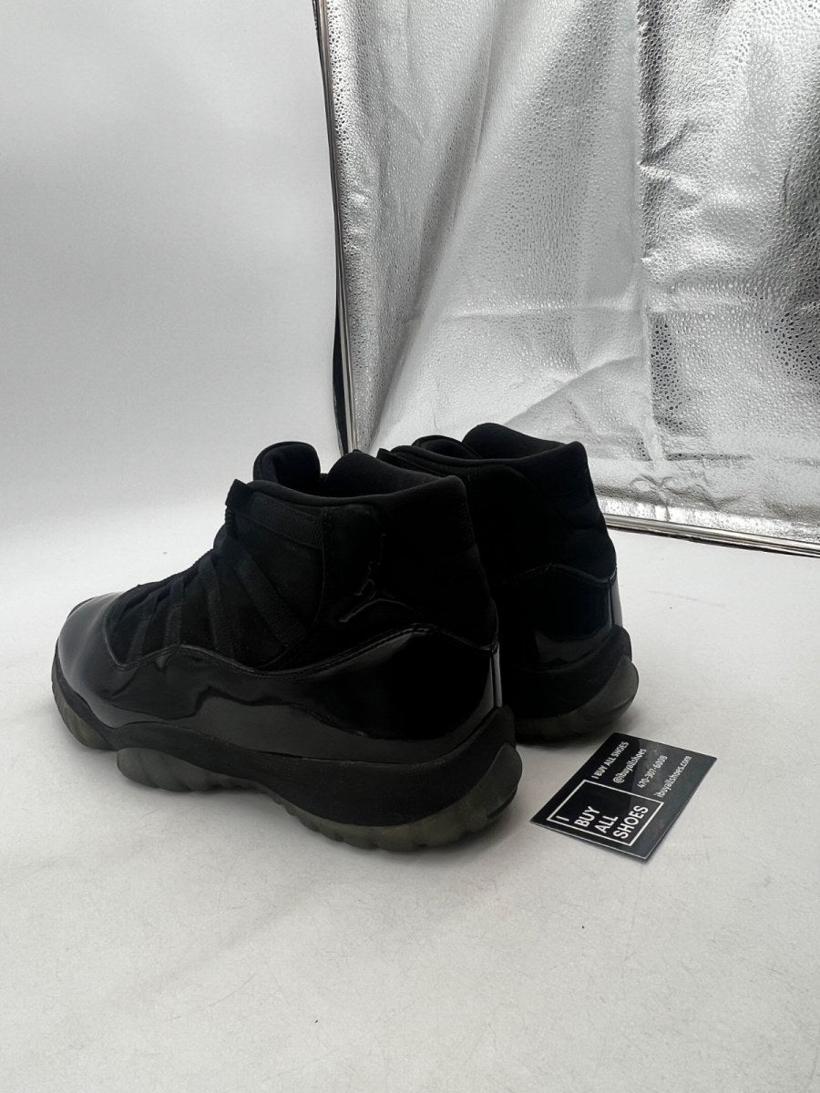 Jordan 11 Retro Cap and Gown 9.5 (Moderately Worn Pre-Owned) - Image 4
