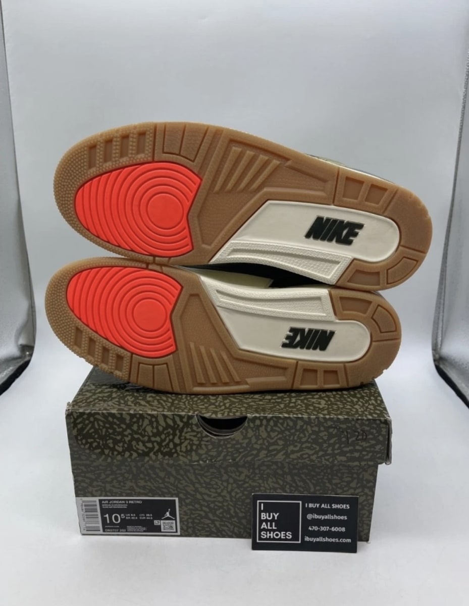 Jordan 3 Retro Family Affair 10.5 (Lightly Worn Pre-Owned)JordanMedium Olive/Sequoia/Neutral Olive/Sail/Total Crimson - Image 7
