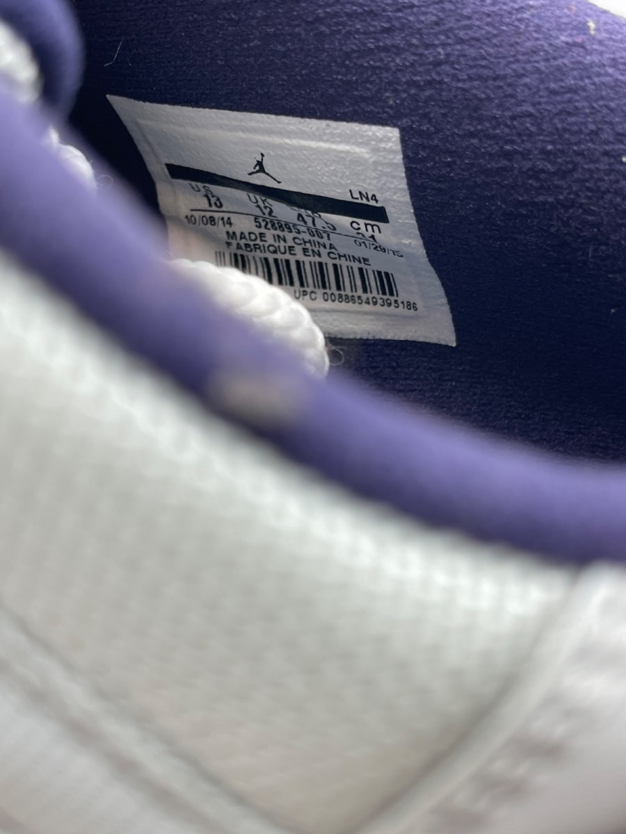 Jordan 11 Retro Low Georgetown 13 (Moderately Worn Pre-Owned)JordanGrey Mist/White-Midnight Navy - Image 8