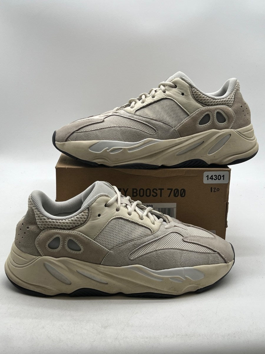 adidas Yeezy Boost 700 Analog 12.5 (Moderately Worn Pre-Owned)adidasAnalog/Analog/Analog - Image 1