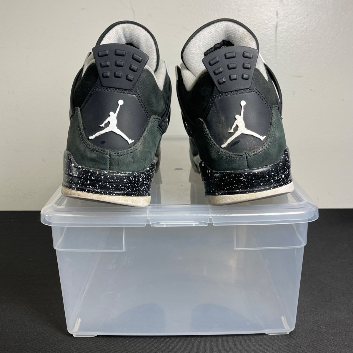 Jordan 4 Retro Fear (2024) (Size 8) - Image 4
