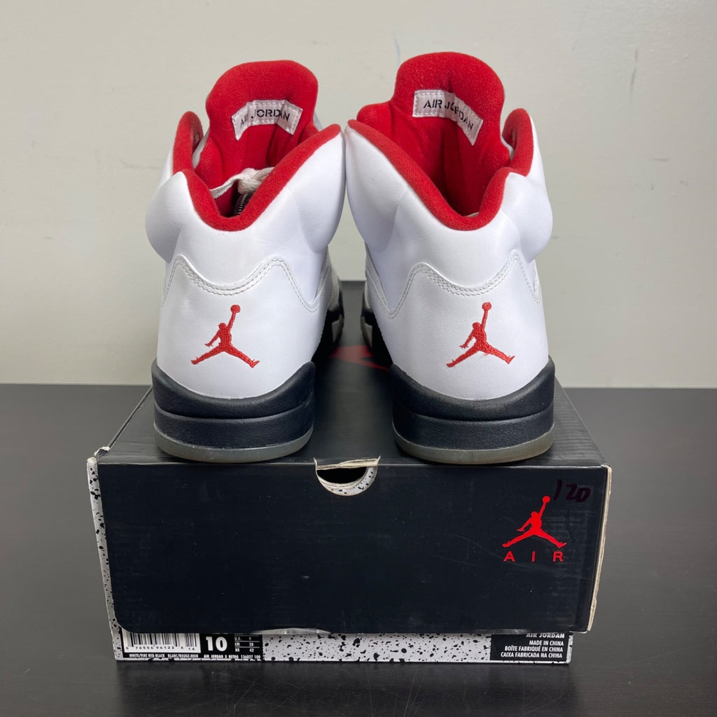 Jordan 5 Retro Fire Red (2013) 10 (Moderately Worn Pre-Owned)JordanWhite/Fire Red-Black - Image 4