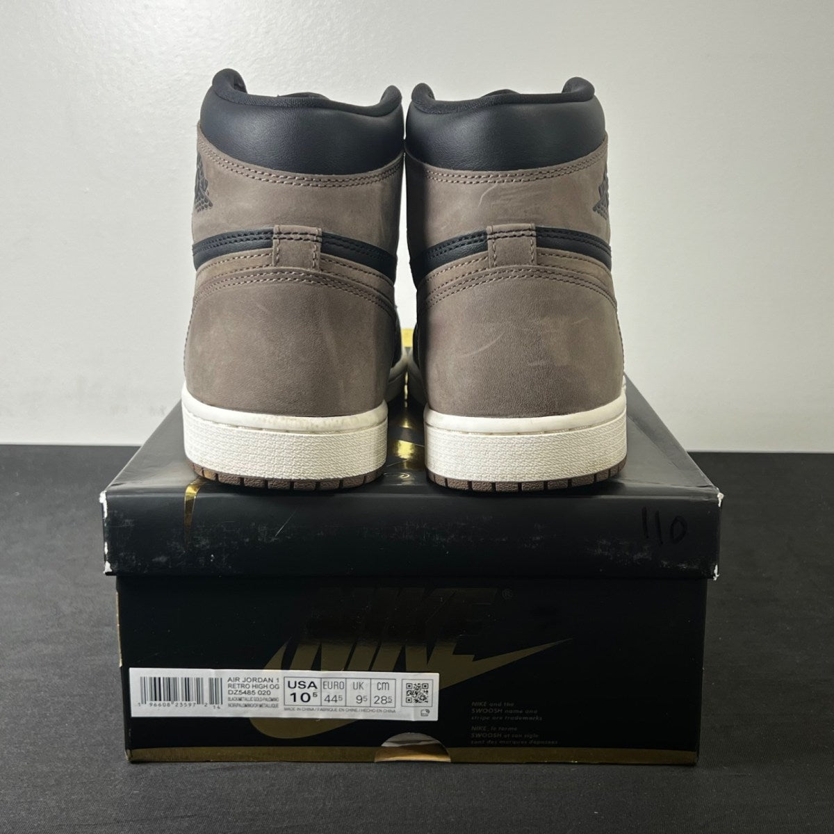 Jordan 1 Retro High OG Palomino 10.5 (Lightly Worn Pre-Owned)JordanBlack/Metallic Gold/Palomino/Sail - Image 4
