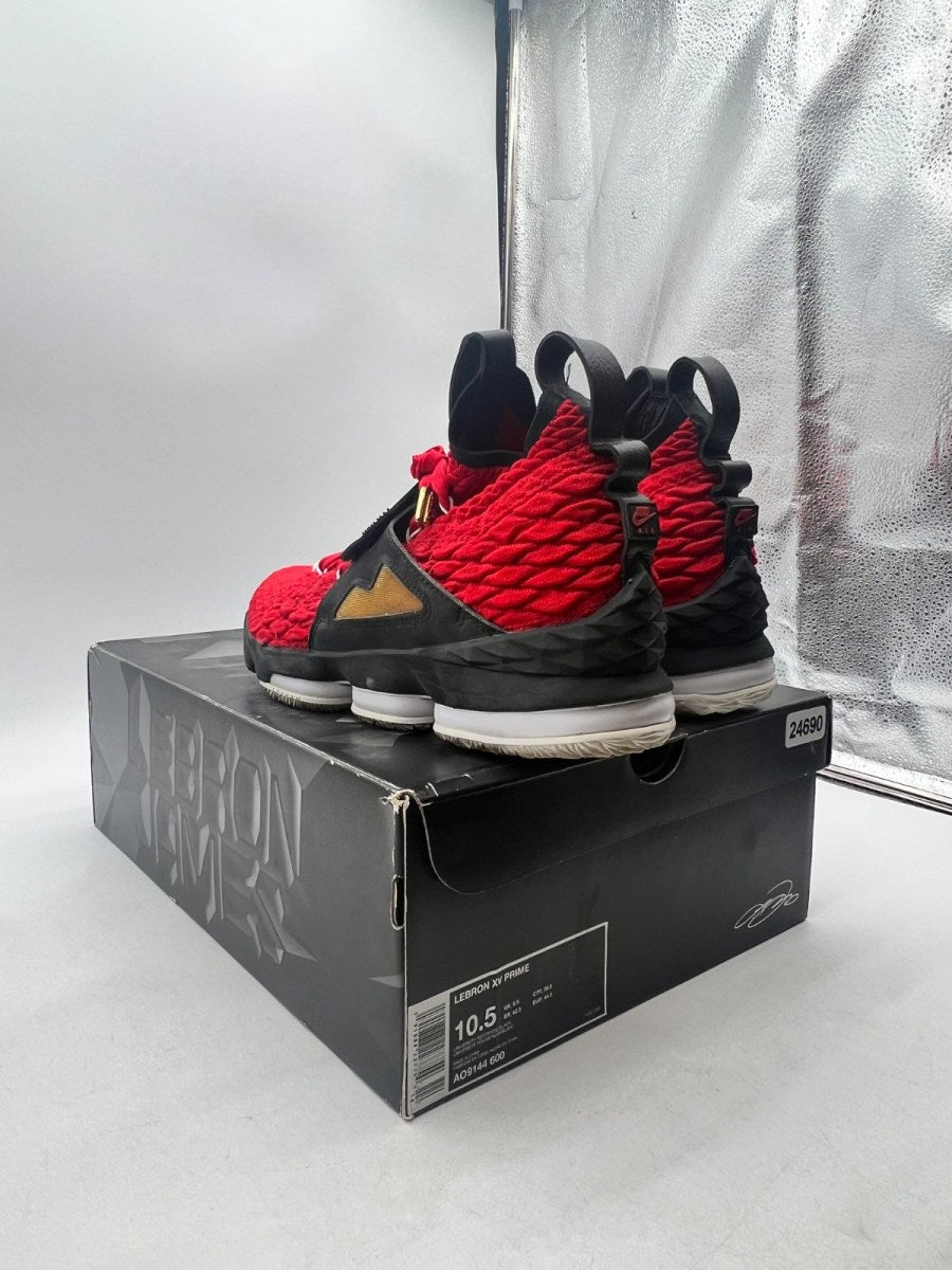 Nike LeBron 15 Red Diamond Turf 10.5 (Moderately Worn Pre-Owned)NikeUniversity Red/White-Black - Image 6