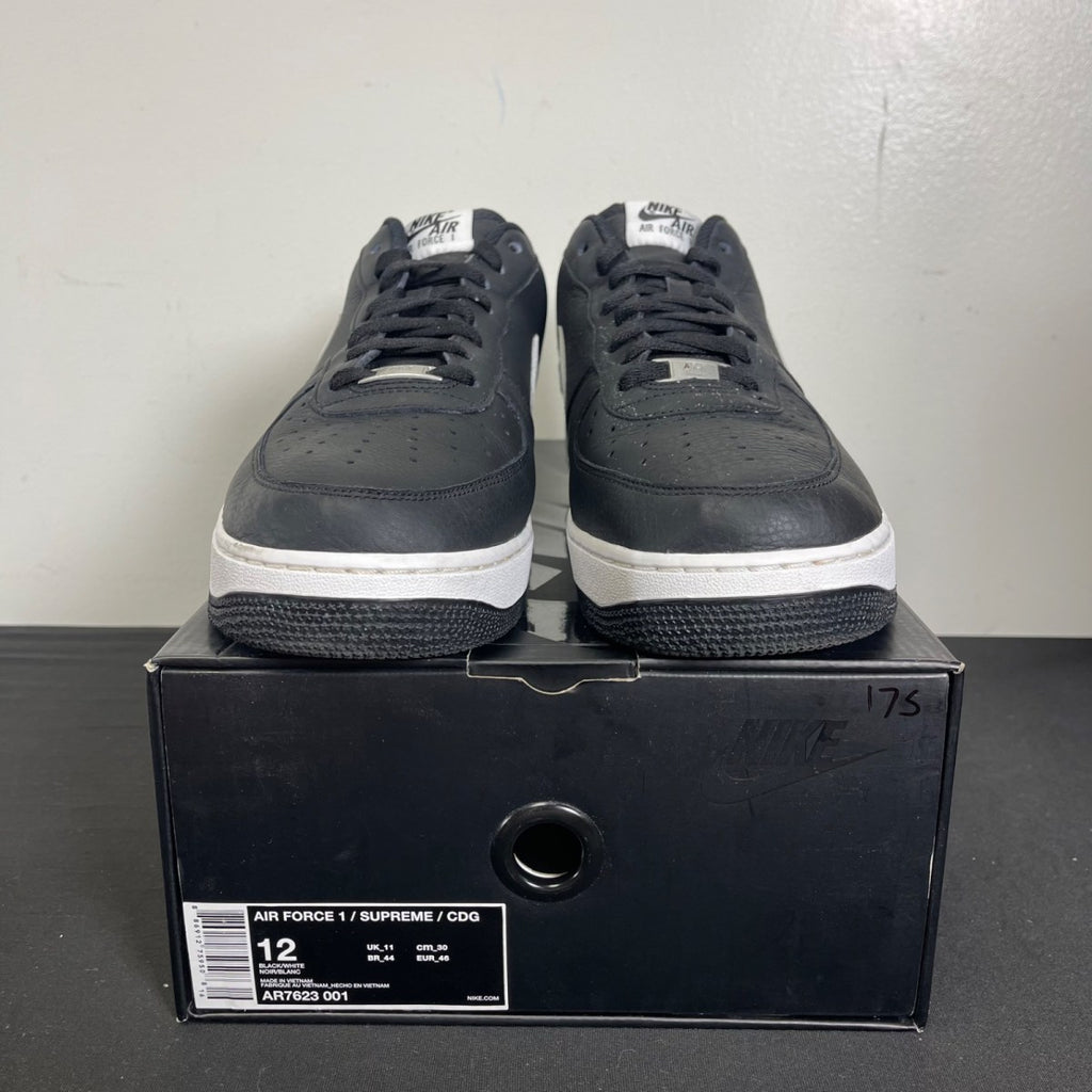 Nike Air Force 1 Low Supreme x Comme des Garçons (2018) 12 (Moderately Worn Pre-Owned)NikeBlack/White - Image 2