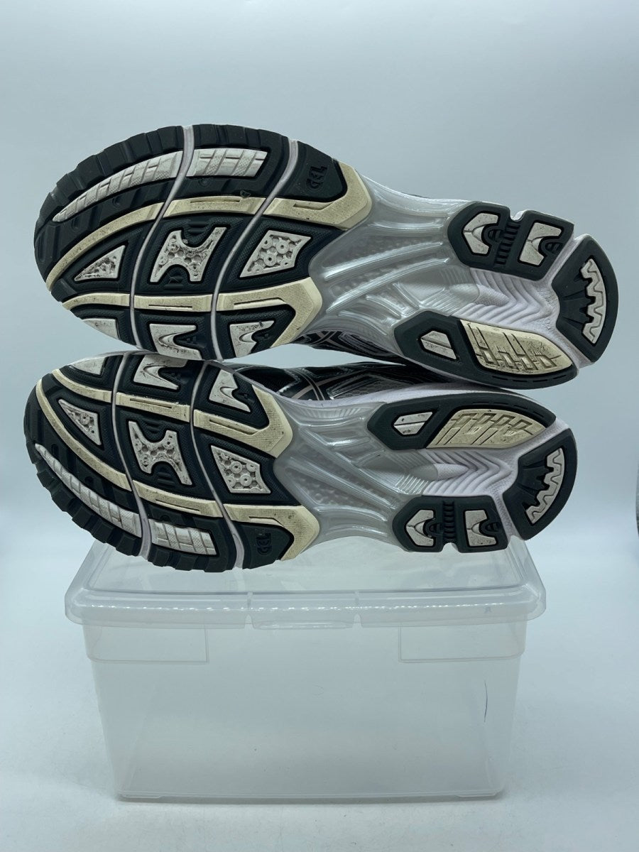 ASICS Gel-Nimbus 10.1 White Obsidian Grey 11.5 (Moderately Worn Pre-Owned)ASICSWhite/Obsidian Grey - Image 7