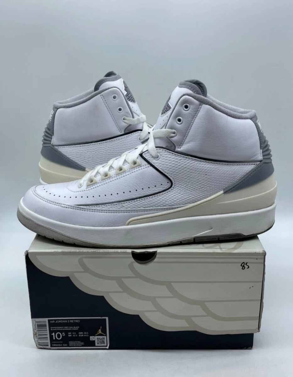Jordan 2 Retro Cement Grey 10.5 (Moderately Worn Pre-Owned)JordanWhite/Cement Grey/Sail/Black - Image 1