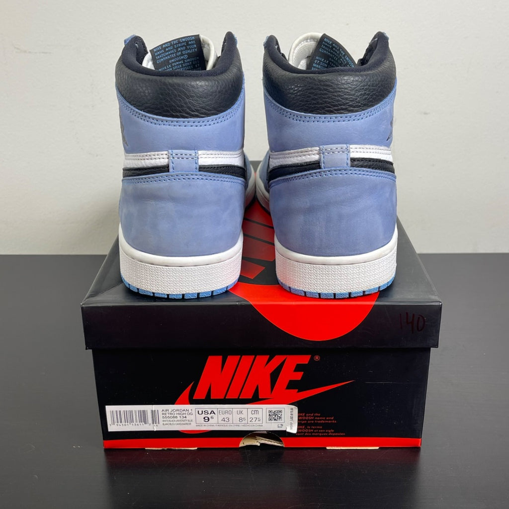 Jordan 1 Retro High OG University Blue 9.5 (Moderately Worn Pre-Owned)JordanWhite/University Blue-Black - Image 4