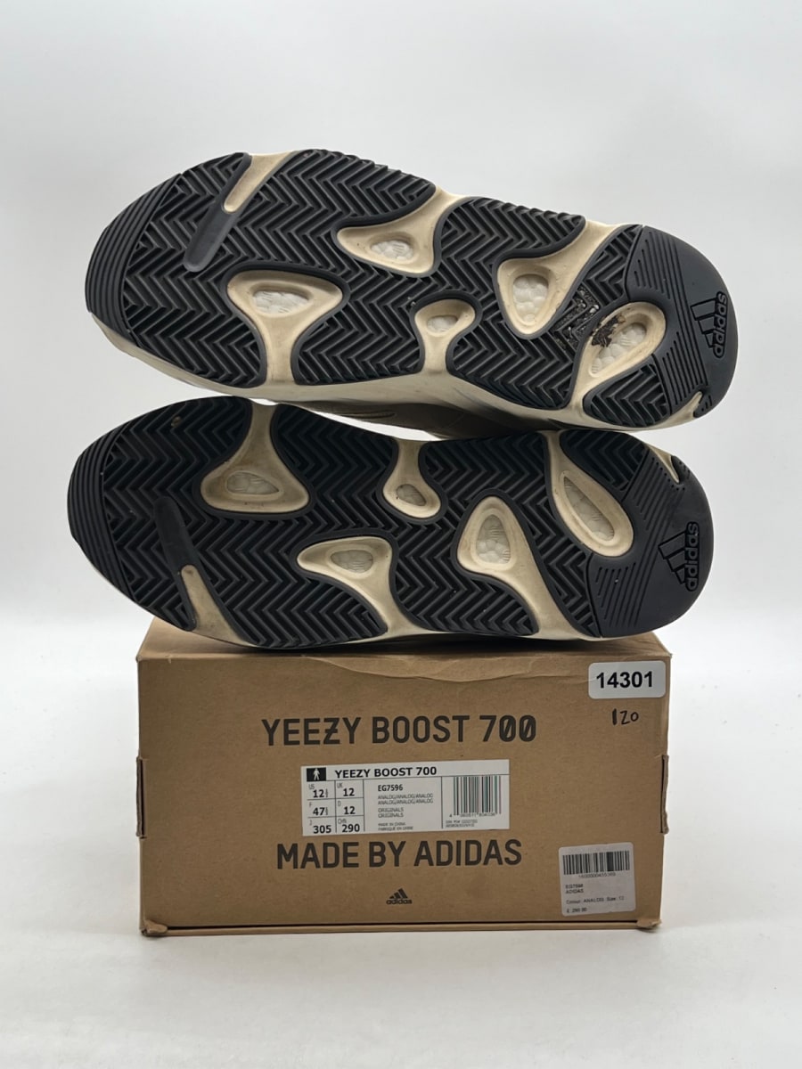 adidas Yeezy Boost 700 Analog 12.5 (Moderately Worn Pre-Owned)adidasAnalog/Analog/Analog - Image 8