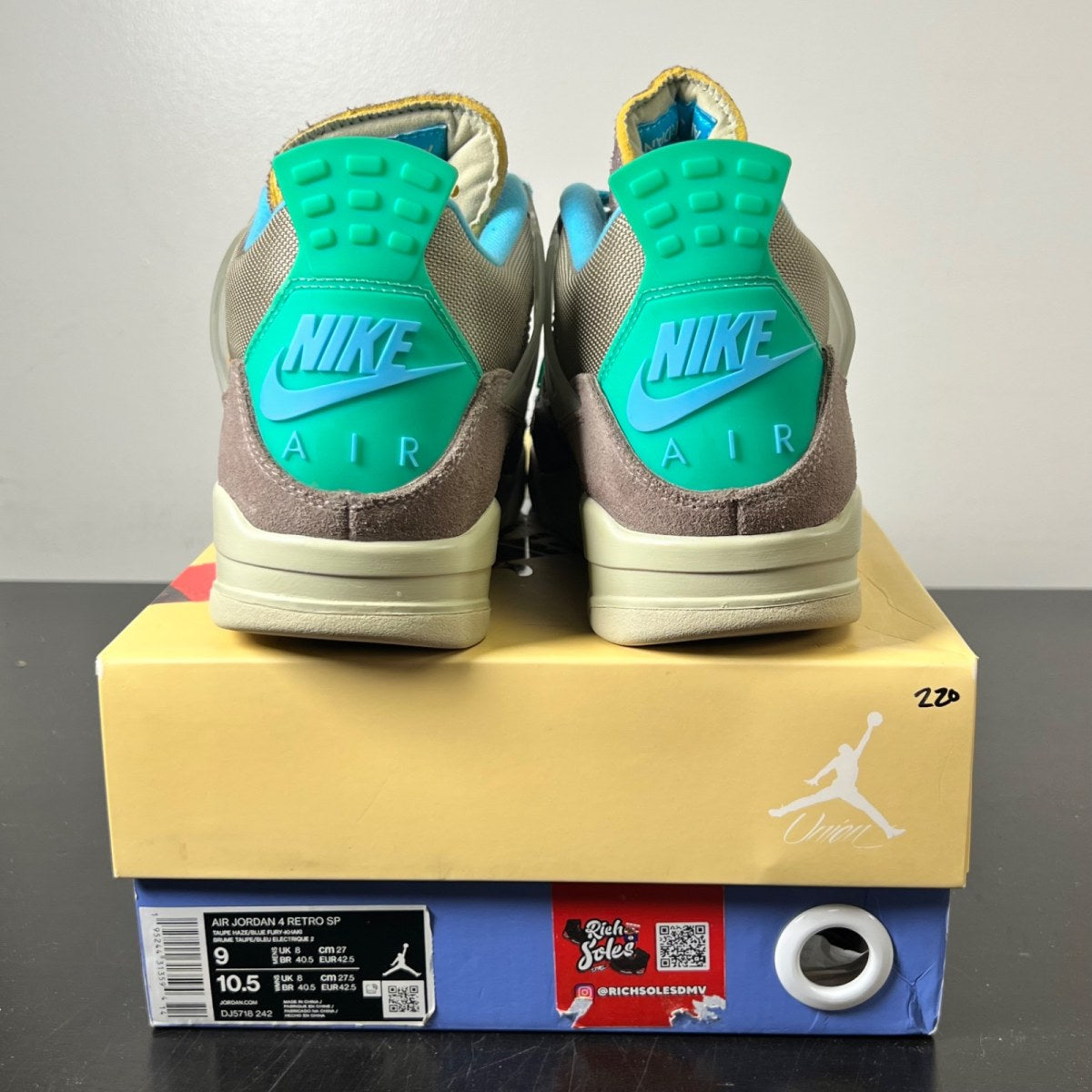 Jordan 4 Retro SP 30th Anniversary Union Taupe Haze 9 (Lightly Worn Pre-Owned)JordanTaupe Haze/Blue Fury-Khaki-Roma Green - Image 5