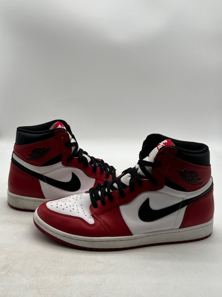 Jordan 1 Retro Chicago (2015) 13 (Moderately Worn Pre-Owned)JordanWhite/Varsity Red-Black - Image 1