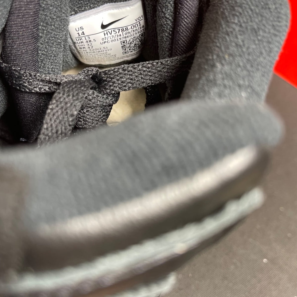 Nike Air Diamond Turf Signing Day (Size 14) - Image 6