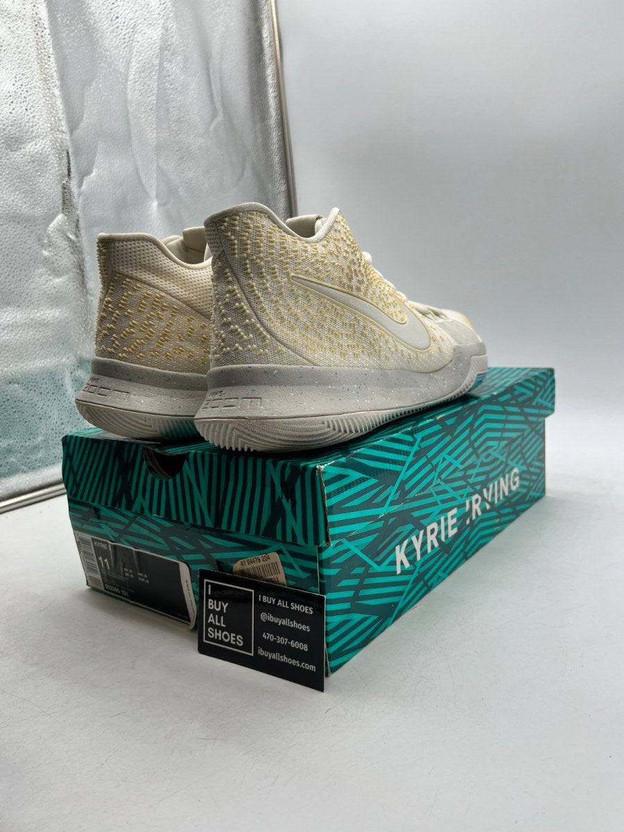 Nike Kyrie 3 Ivory 11 (Moderately Worn Pre-Owned) - Image 5
